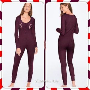 VS Pink Onesie Candy Cane Hearts Sleep One Piece